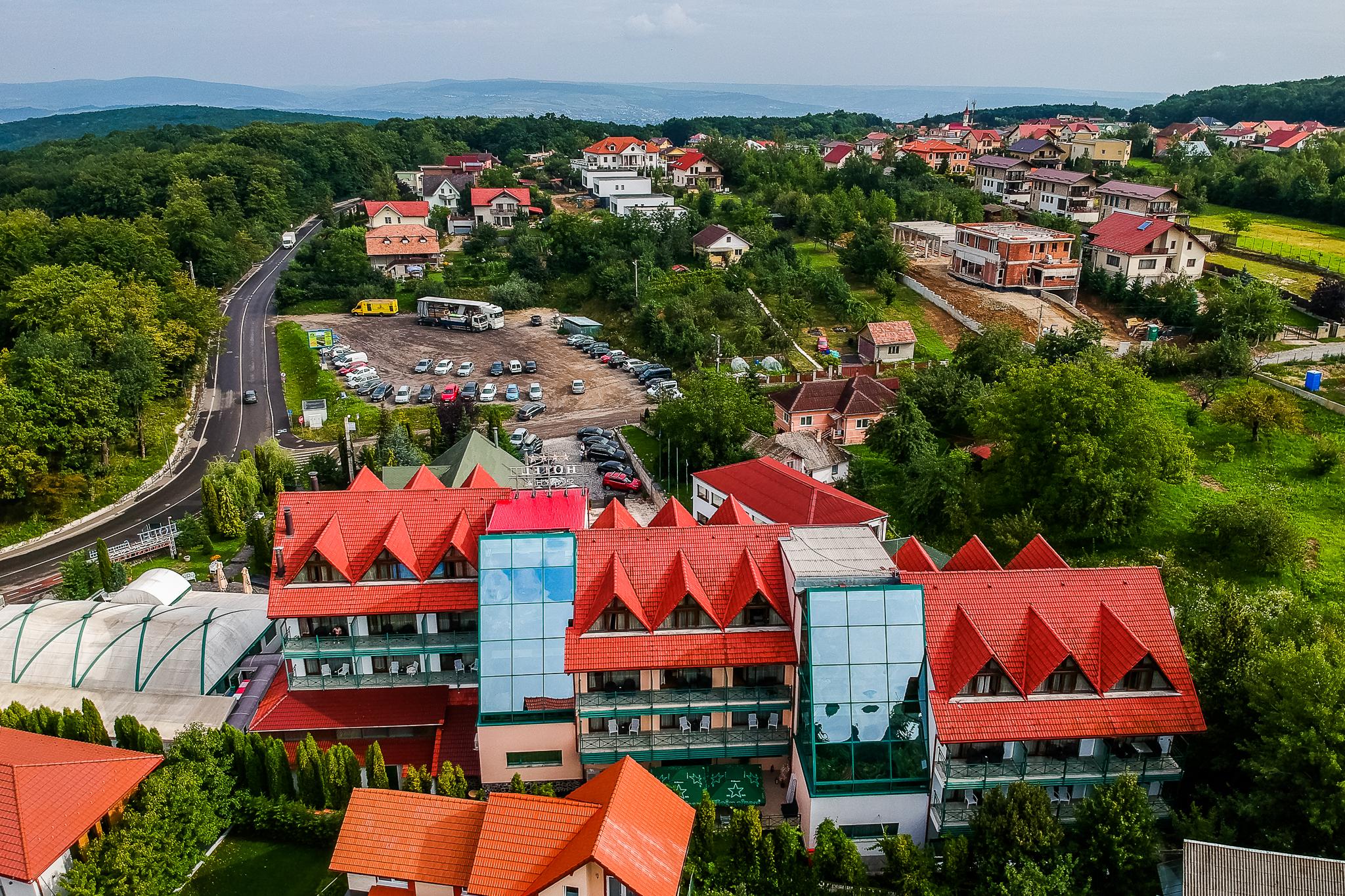 Hotel Sunny Hill Κλουζ-Ναπόκα Εξωτερικό φωτογραφία