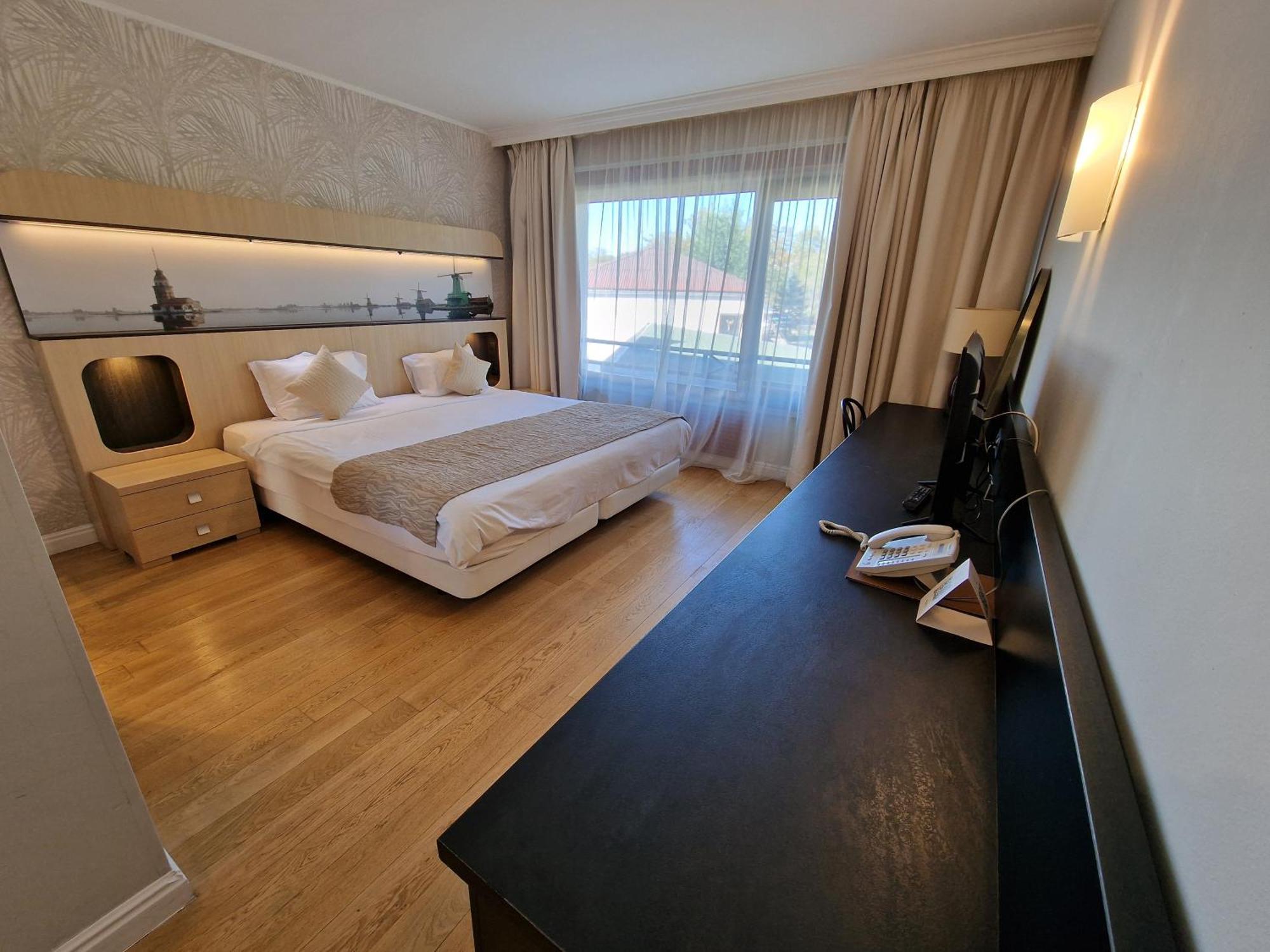 Hotel Sunny Hill Κλουζ-Ναπόκα Εξωτερικό φωτογραφία