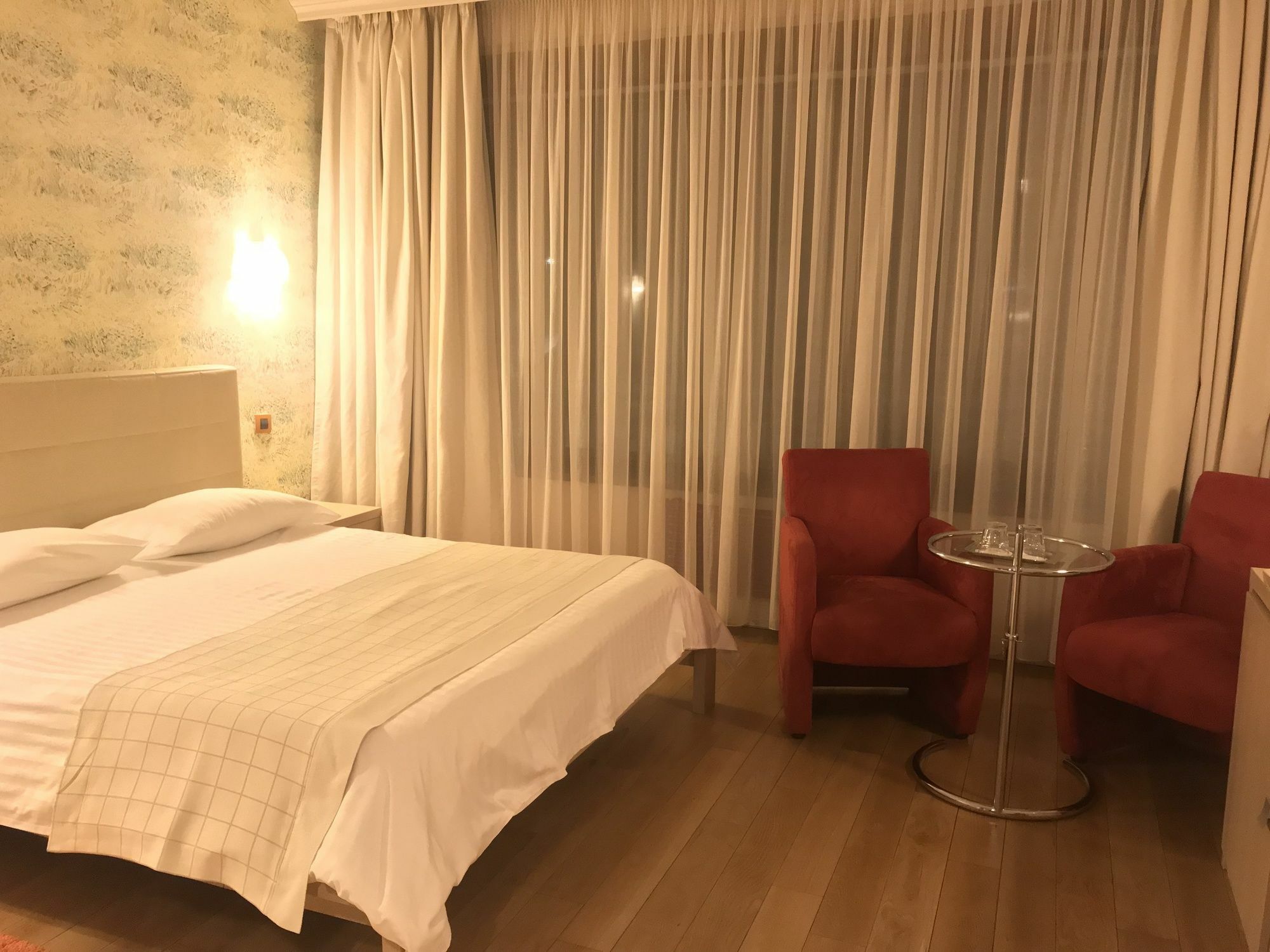 Hotel Sunny Hill Κλουζ-Ναπόκα Εξωτερικό φωτογραφία
