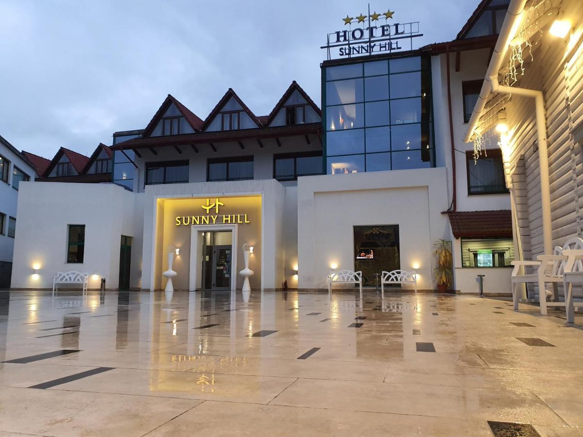 Hotel Sunny Hill Κλουζ-Ναπόκα Εξωτερικό φωτογραφία